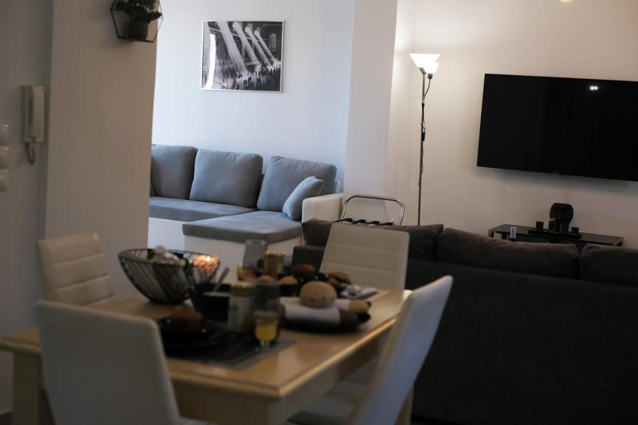 Emvi Apartments II Near Airport วราโวนา ภายนอก รูปภาพ